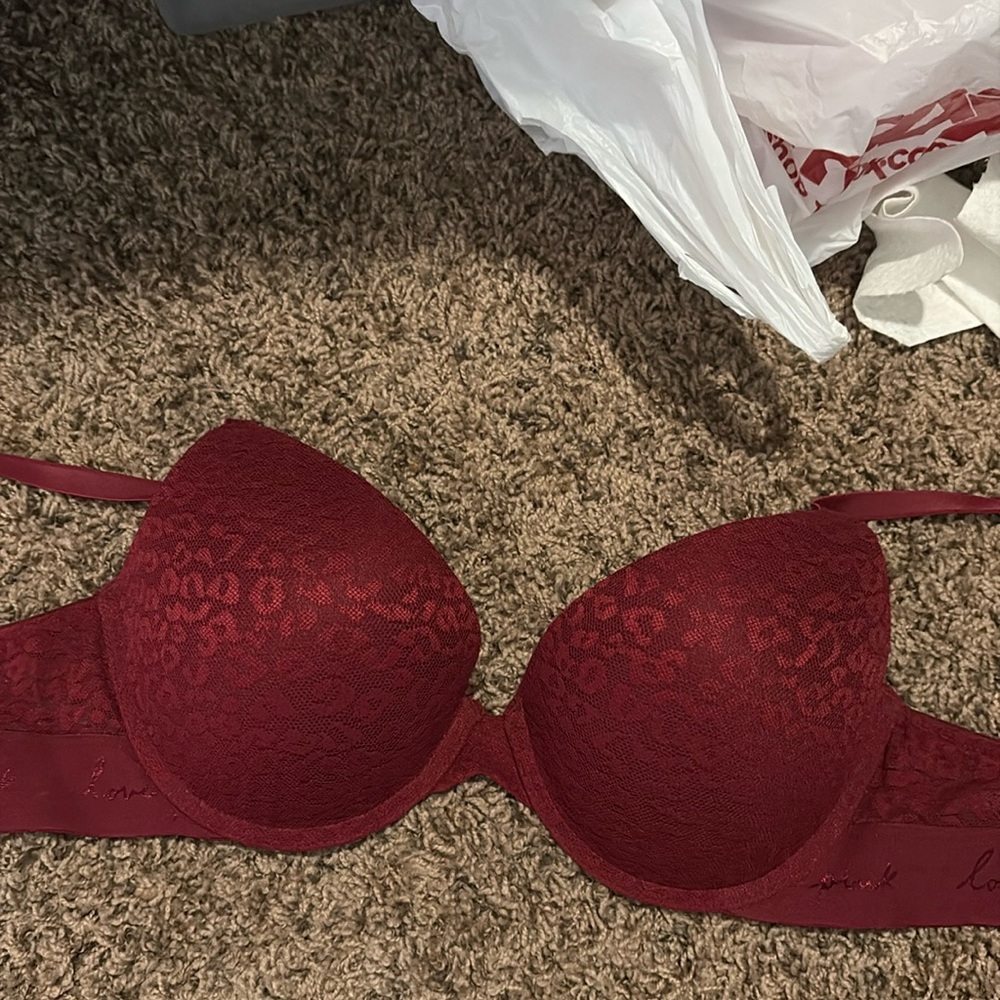 Maroon leopards print 36C VS Pink bra